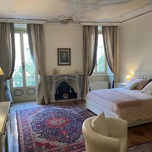 Frühstückspension Relais Dei Mandorli Centro, Bergamo