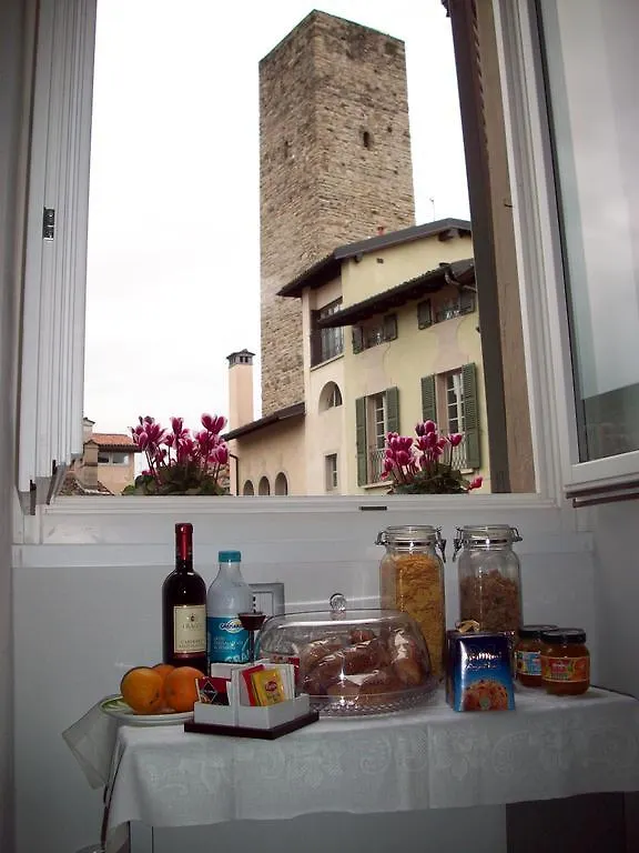 B&B Piazza Vecchia Bed & Breakfast