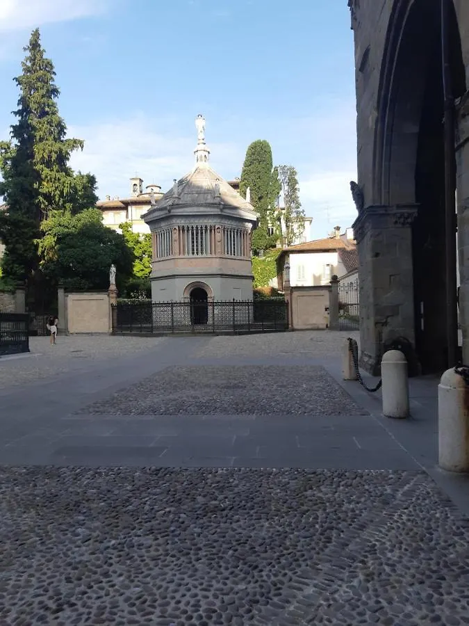 B&B Piazza Vecchia 0*, Bergamo Italy